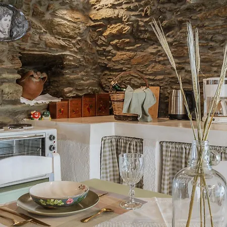 Holiday home Oak Farm Traditional Fallika